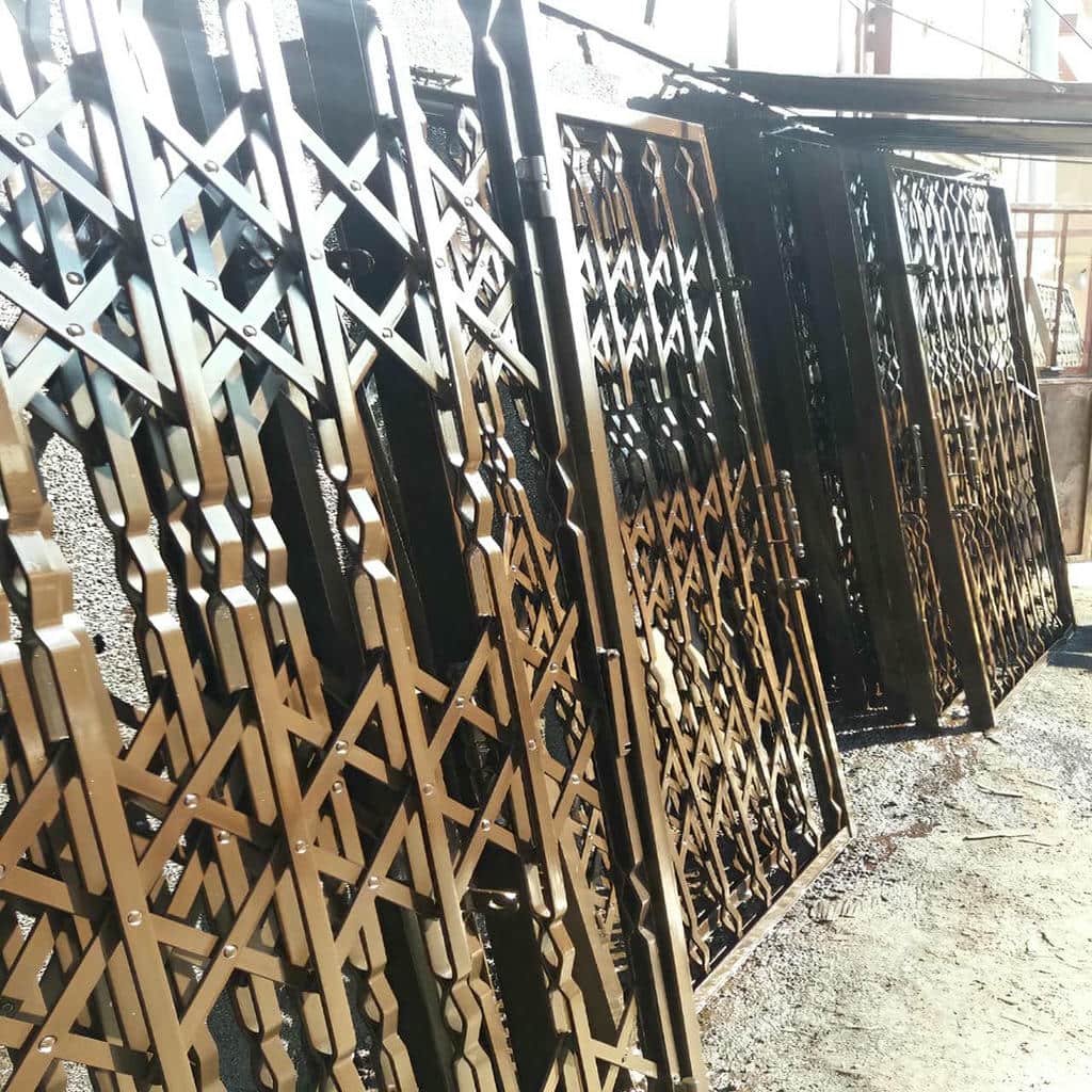 مرکز فروش حفاظ درب آکاردئونی برای خانه و آپارتمان در استان کردستان