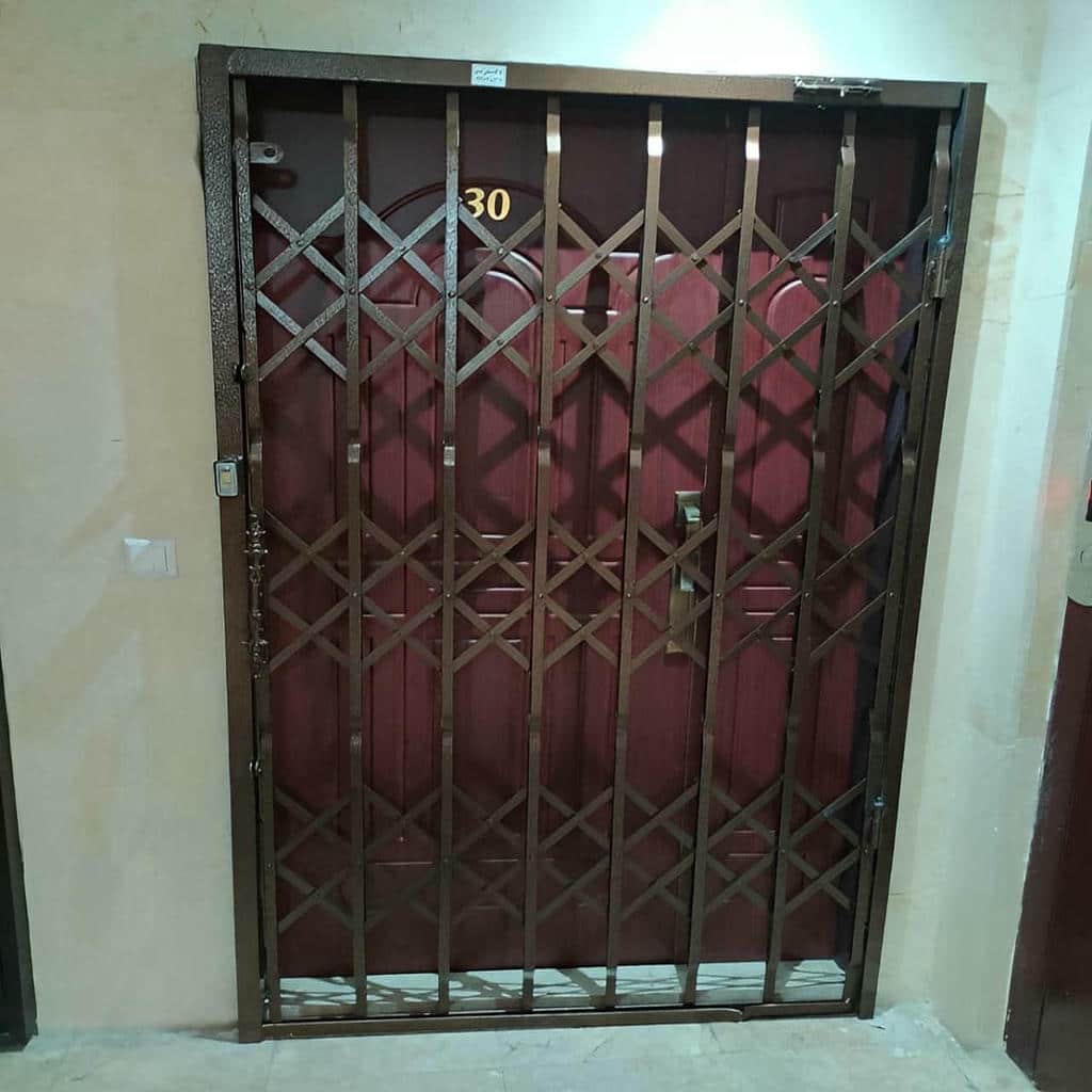 مشاوره انتخاب رنگ محافظ آهنی با نمونه پوشش خاکستری
