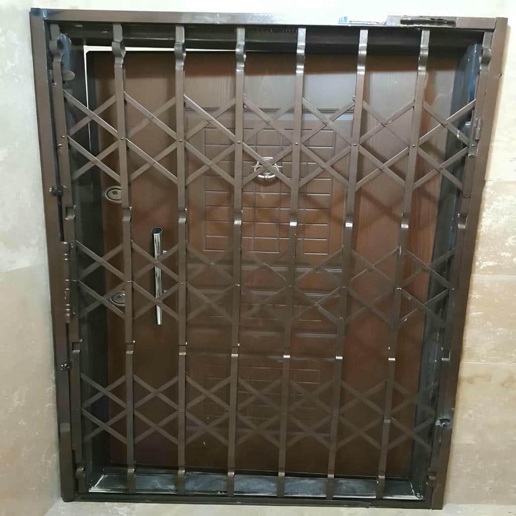 نمونه محافظ تاشوی قهوهای با شبکه لوزی متراکم نمونه محافظ تاشوی قهوهای با شبکه لوزی متراکم