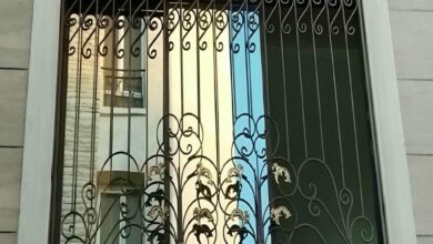 حفاظ پنجره عمودی مشکی روی نورگیر استان سیستان و بلوچستان